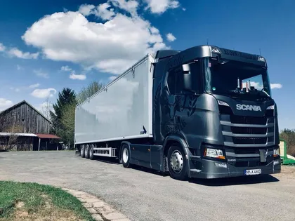 Lkw der Köhl Logistik GmbH im Einsatz – Foto 111