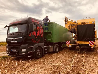 Lkw der Köhl Logistik GmbH im Einsatz – Foto 102